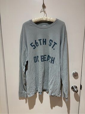 Uniqlo graphic long sleeve